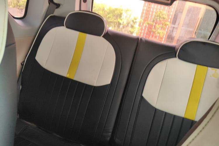 Used Geely Galaxy Panda 2023 Panda Mini 200km Endurance Bear Left Rear Seat