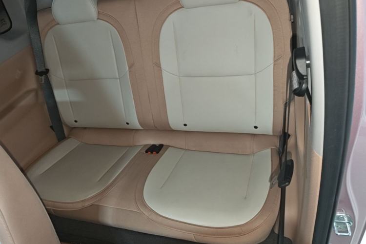 Used Geely Galaxy Panda 2023 Panda Mini 200km Endurance Bear Left Rear Seat