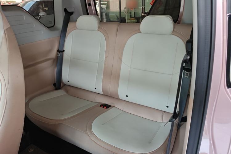 Used Geely Galaxy Panda 2023 Panda Mini 200km Endurance Bear Left Rear Seat