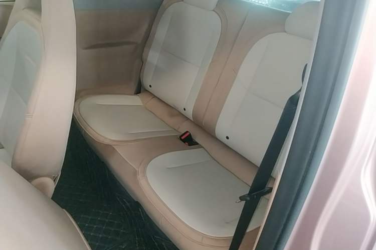 Used Geely Galaxy Panda 2023 Panda Mini 200km Dynamic Bear Left Rear Seat