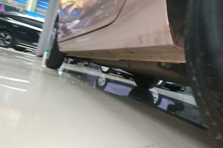 Used Geely Galaxy Panda 2023 Panda Mini 200km Endurance Bear Left Side Sill