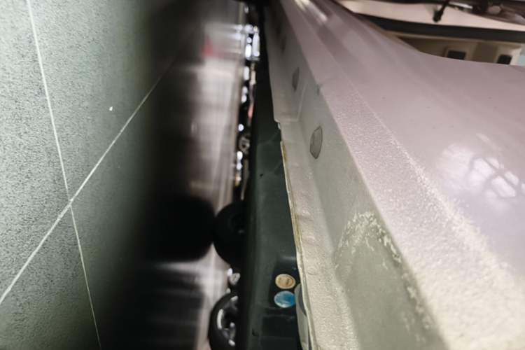 Used Geely Galaxy Panda 2023 Panda Mini 200km Endurance Bear Left Side Sill