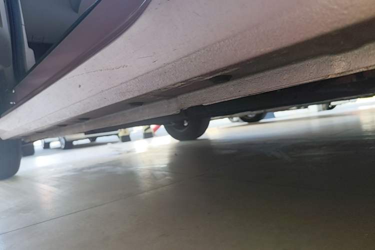 Used Geely Galaxy Panda 2023 Panda Mini 200km Endurance Bear Left Side Sill