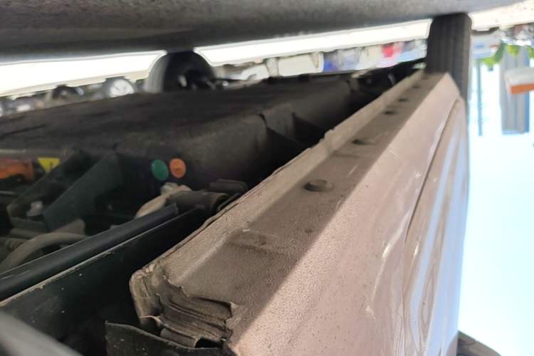 Used Geely Galaxy Panda 2023 Panda Mini 200km Endurance Bear Left Side Sill