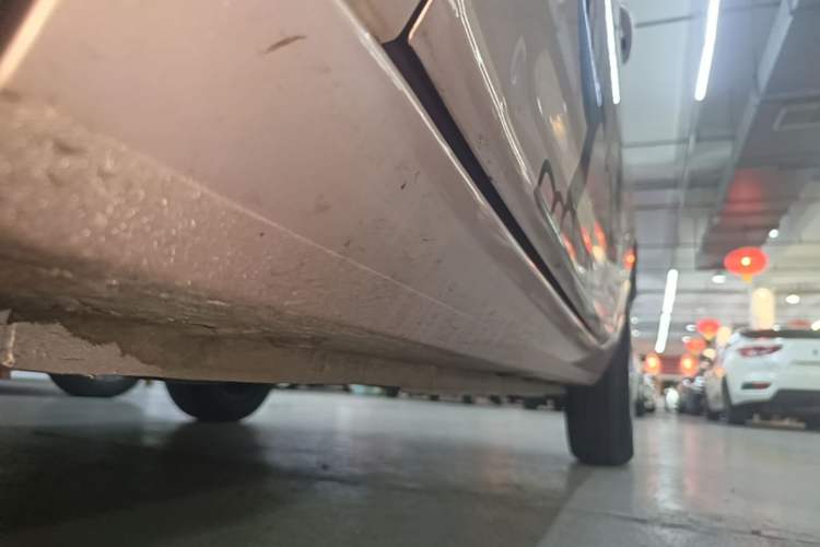 Used Geely Galaxy Panda 2023 Panda Mini 200km Endurance Bear Left Side Sill