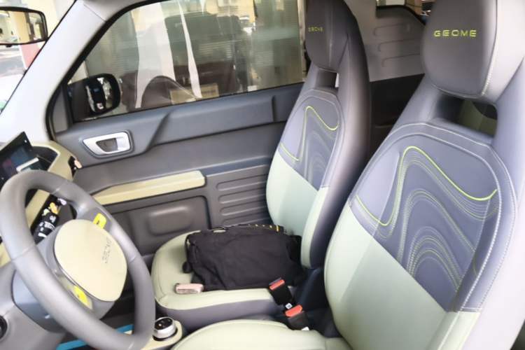 Used Geely Galaxy Panda 2023 Panda Mini New Year Edition Treasure Bear Left Front Seat