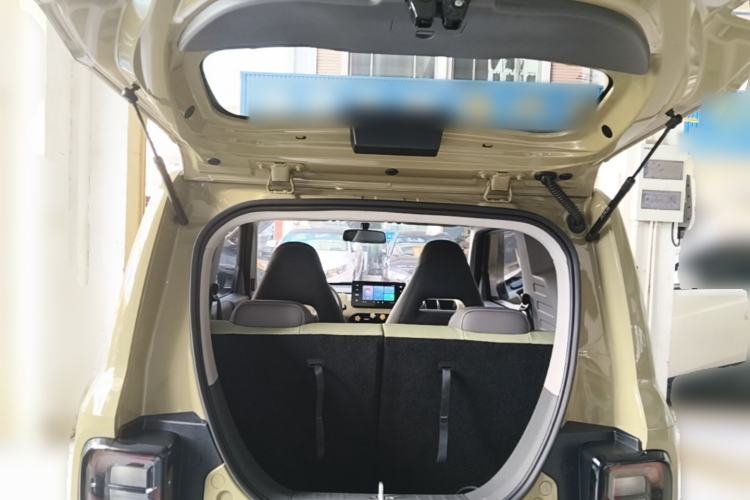 Used Geely Galaxy Panda 2023 Panda Mini New Year Edition Treasure Bear Trunk