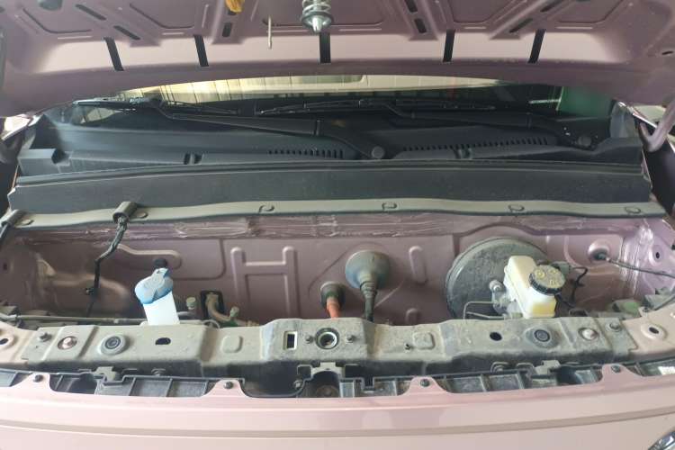 Used Geely Galaxy Panda 2023 Panda Mini 200km Endurance Bear Engine Bay
