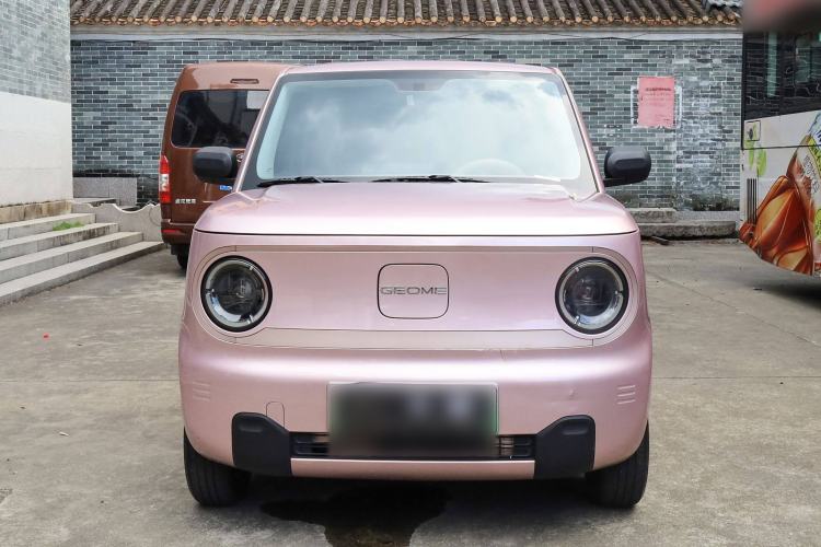 Used Geely Galaxy Panda 2023 Panda Mini 200km Endurance Bear Exterior 1