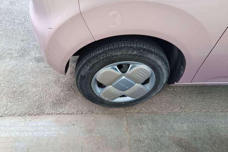 Used Geely Galaxy Panda 2023 Panda Mini 200km Endurance Bear Exterior 7