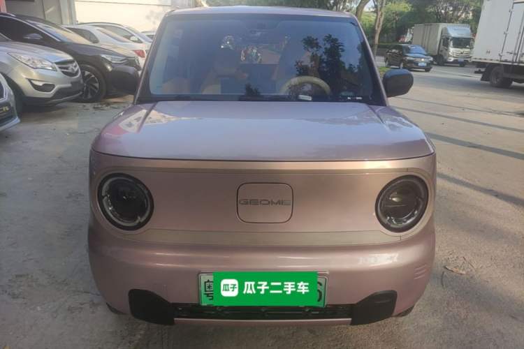 Used Geely Galaxy Panda 2023 Panda Mini 200km Endurance Bear Front