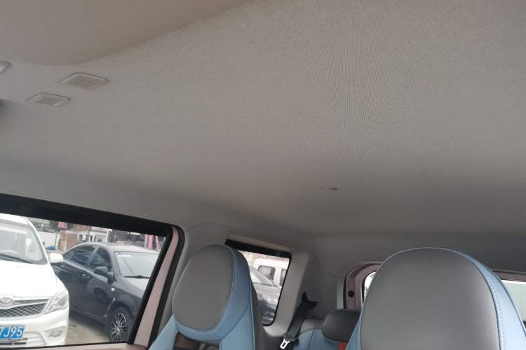 Used Geely Galaxy Panda 2023 Panda Mini 200km Endurance Bear Headliner