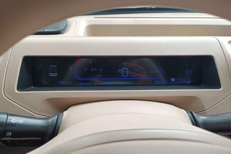 Used Geely Galaxy Panda 2023 Panda Mini 200km Endurance Bear Instrument Cluster