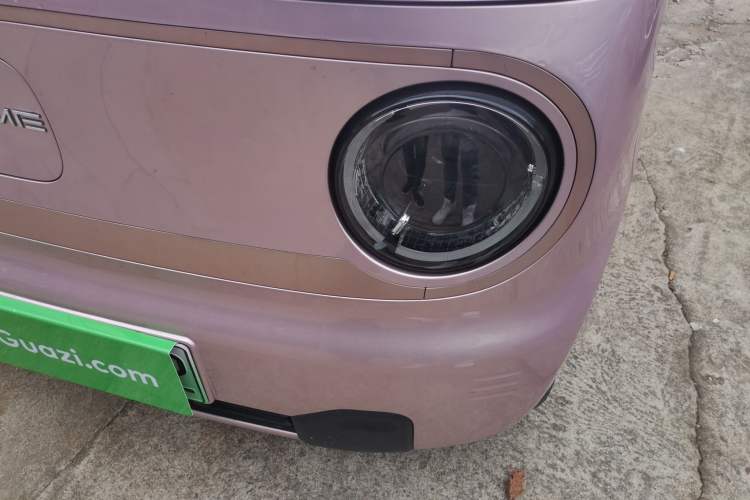 Used Geely Galaxy Panda 2023 Panda Mini 200km Endurance Bear Left Front Headlight