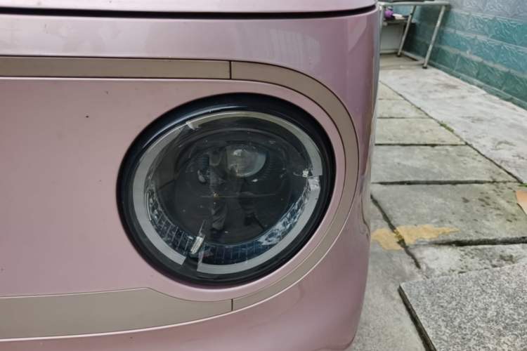Used Geely Galaxy Panda 2023 Panda Mini 200km Endurance Bear Left Front Headlight