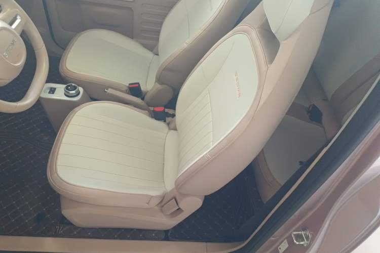 Used Geely Galaxy Panda 2023 Panda Mini 200km Endurance Bear Left Front Seat