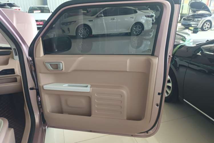 Used Geely Galaxy Panda 2023 Panda Mini 200km Endurance Bear Right Front Door Interior