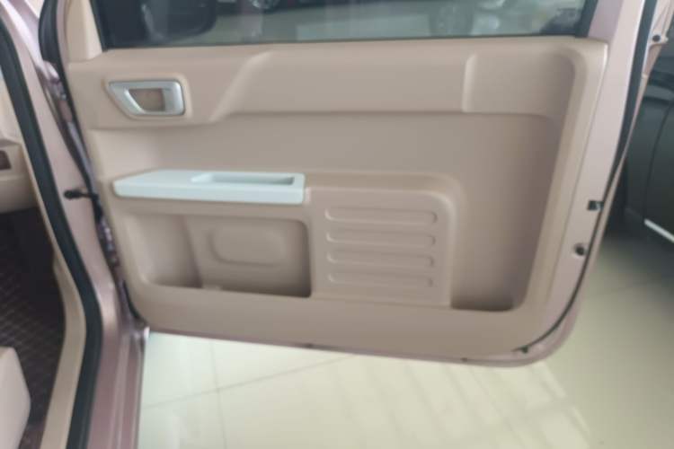 Used Geely Galaxy Panda 2023 Panda Mini 200km Endurance Bear Right Rear Door Interior