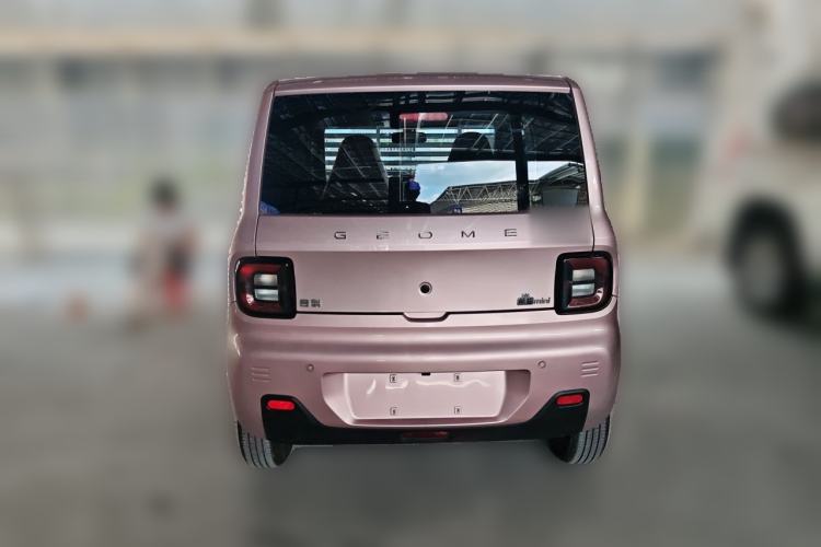 Used Geely Galaxy Panda 2023 Panda Mini 200km Endurance Bear Rear