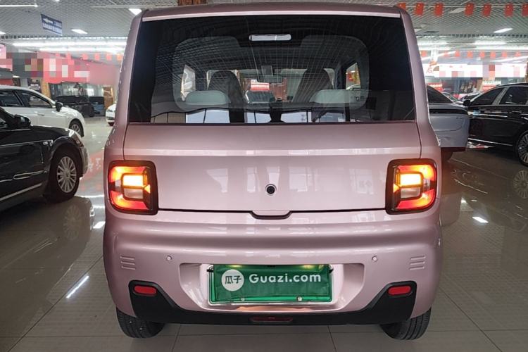 Used Geely Galaxy Panda 2023 Panda Mini 200km Endurance Bear Rear