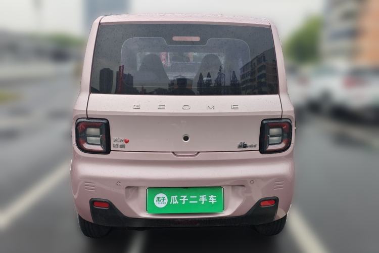 Used Geely Galaxy Panda 2023 Panda Mini 200km Endurance Bear Rear