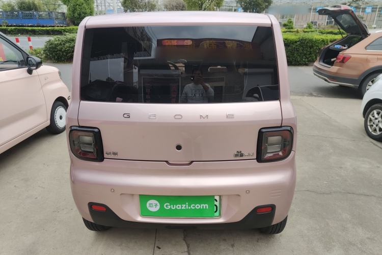 Used Geely Galaxy Panda 2023 Panda Mini 200km Endurance Bear Rear