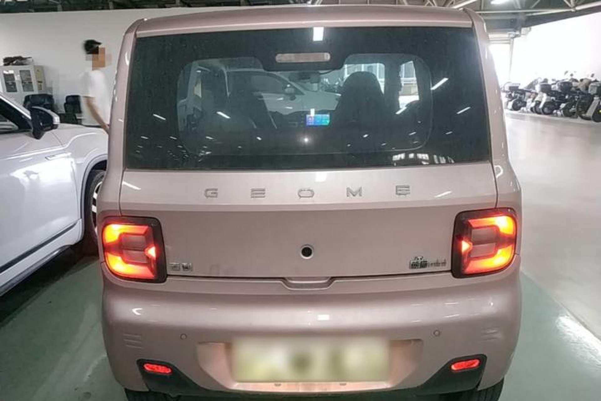 Used Geely Galaxy Panda 2023 Panda Mini 200km Endurance Bear Rear