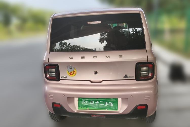 Used Geely Galaxy Panda 2023 Panda Mini 200km Endurance Bear Rear