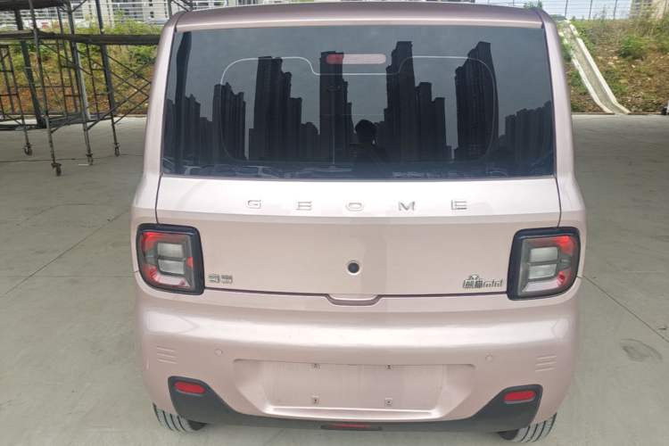 Used Geely Galaxy Panda 2023 Panda Mini 200km Endurance Bear Rear