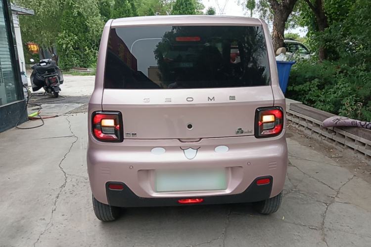 Used Geely Galaxy Panda 2023 Panda Mini 200km Endurance Bear Rear