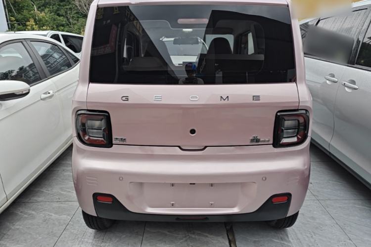Used Geely Galaxy Panda 2023 Panda Mini 200km Endurance Bear Rear