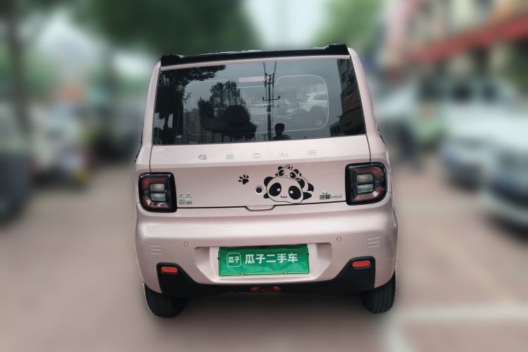 Used Geely Galaxy Panda 2023 Panda Mini 200km Endurance Bear Rear