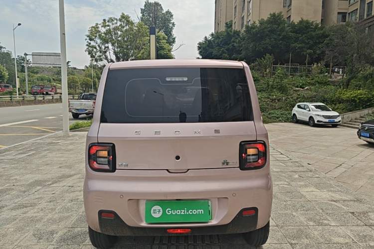 Used Geely Galaxy Panda 2023 Panda Mini 200km Endurance Bear Rear