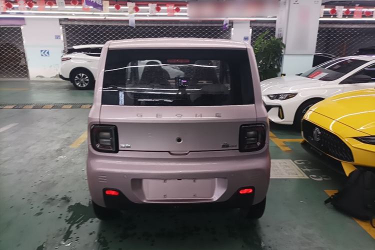 Used Geely Galaxy Panda 2023 Panda Mini 200km Endurance Bear Rear