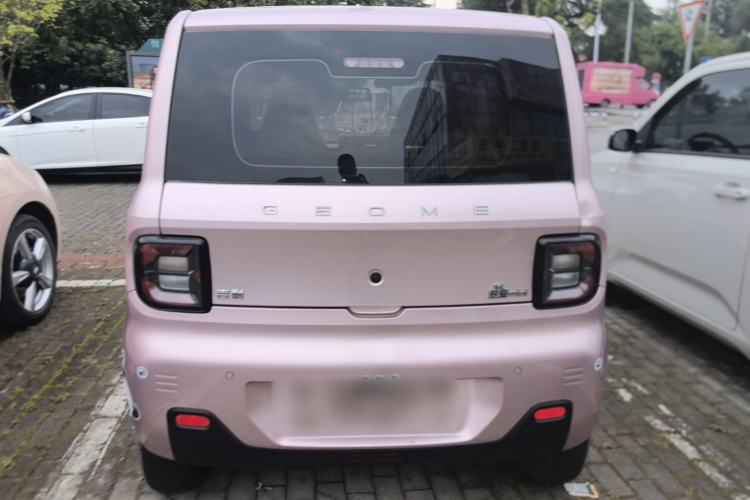 Used Geely Galaxy Panda 2023 Panda Mini 200km Endurance Bear Rear