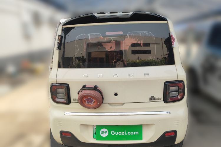 Used Geely Galaxy Panda 2023 Panda Mini 200km Endurance Bear Rear