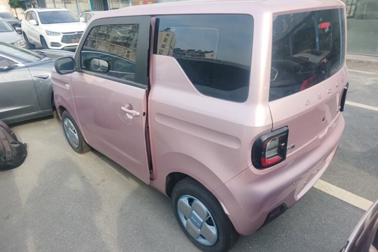 Used Geely Galaxy Panda 2023 Panda Mini 200km Endurance Bear Rear Left 45 Deg