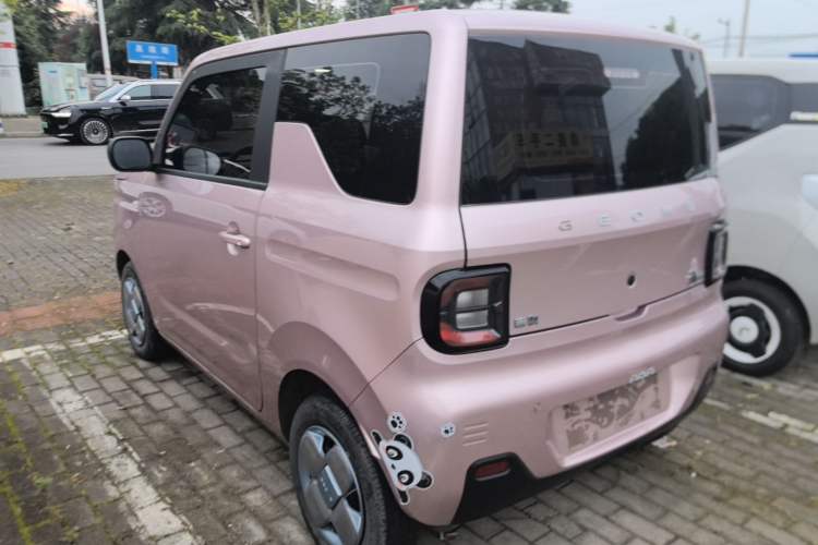 Used Geely Galaxy Panda 2023 Panda Mini 200km Endurance Bear Rear Left 45 Deg