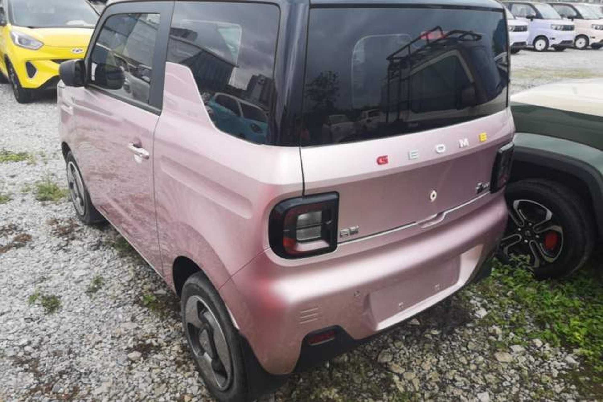 Used Geely Galaxy Panda 2023 Panda Mini 200km Dynamic Bear Rear Left 45 Deg
