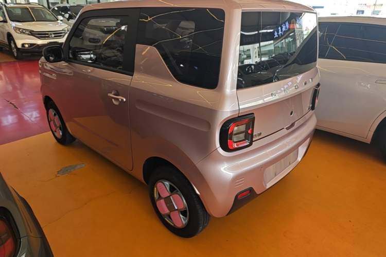Used Geely Galaxy Panda 2023 Panda Mini 200km Endurance Bear Rear Left 45 Deg