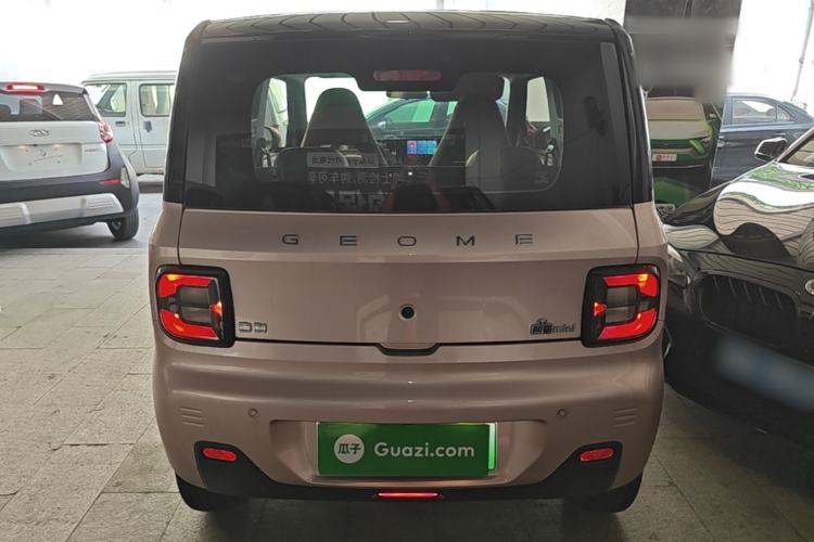 Used Geely Galaxy Panda 2023 Panda Mini 200km Dynamic Bear Rear