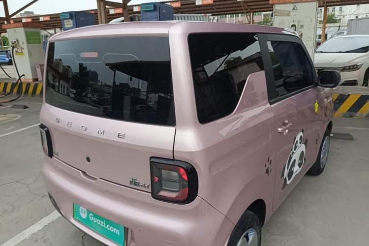 Used Geely Galaxy Panda 2023 Panda Mini 200km Endurance Bear Rear Right 45 Deg