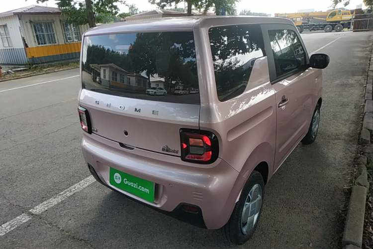 Used Geely Galaxy Panda 2023 Panda Mini 200km Endurance Bear Rear Right 45 Deg