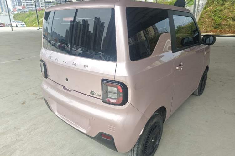 Used Geely Galaxy Panda 2023 Panda Mini 200km Endurance Bear Rear Right 45 Deg