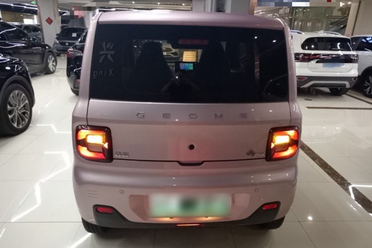 Used Geely Galaxy Panda 2023 Panda Mini 200km Endurance Bear Rear