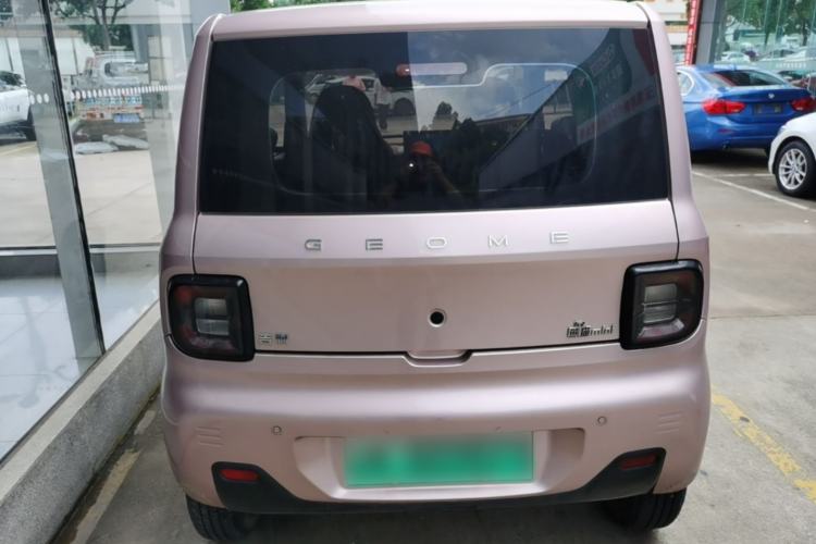 Used Geely Galaxy Panda 2023 Panda Mini 200km Endurance Bear Rear