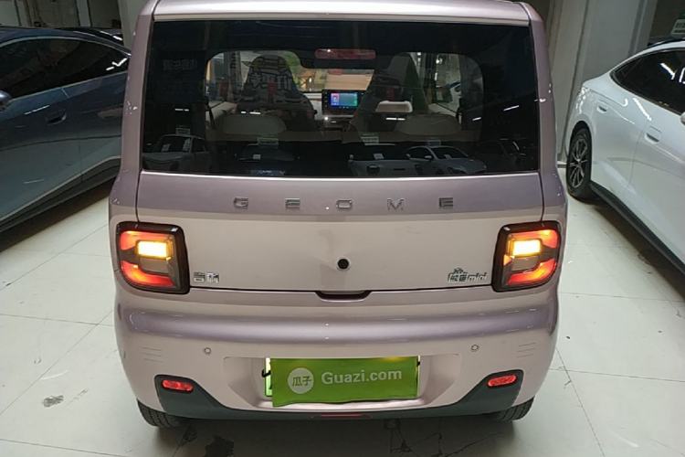 Used Geely Galaxy Panda 2023 Panda Mini 200km Endurance Bear Rear