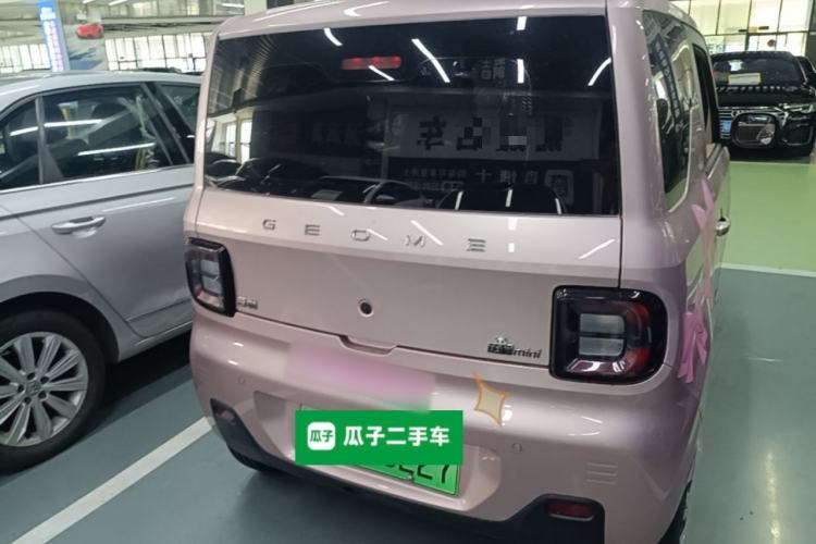 Used Geely Galaxy Panda 2023 Panda Mini 200km Endurance Bear Rear