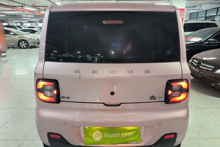Used Geely Galaxy Panda 2023 Panda Mini 200km Endurance Bear Rear