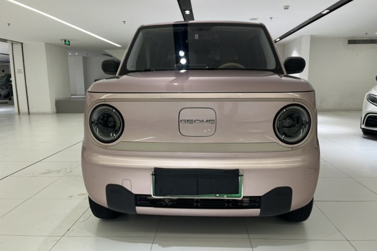 Used Geely Galaxy Panda 2023 Panda Mini 200km Endurance Bear Exterior 2